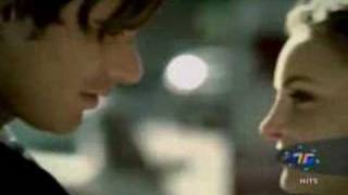 Elan &quot;Hideaway&quot;