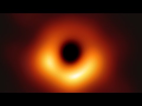 Czy czarna dziura jest dziurą?