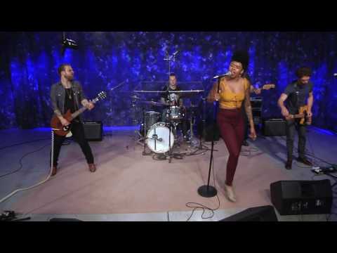 Nikki Hill Band - Scratch Back - Don Odells Legends