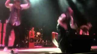 Suburban Legends - come back home breakdancing