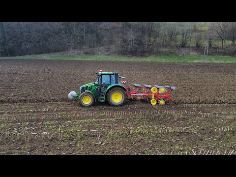 Miststreuen und Pflügen am 22 März | 2x John Deere 6120m | Farmtech | Takeuchi