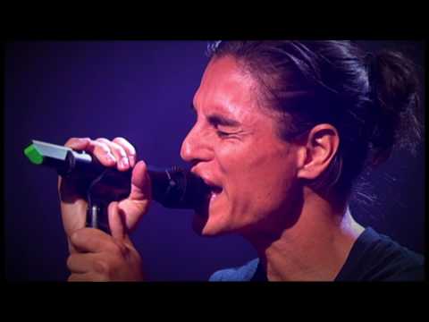 Video thumbnail for Slave (En Directo)
