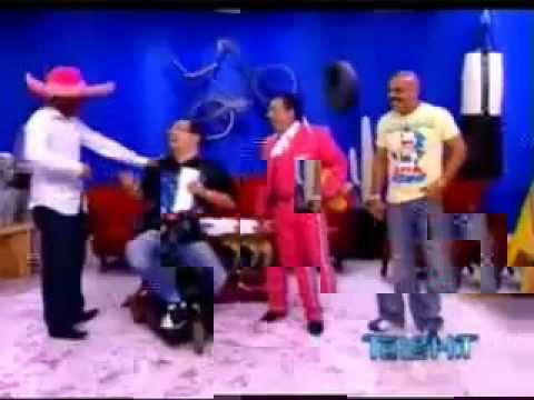 GUERRA DE CHISTES Y AGAPITOSHOW