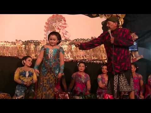 Dimas Niken Salindri - Limbukan lucu bersama dalang Ki Rudi Gareng