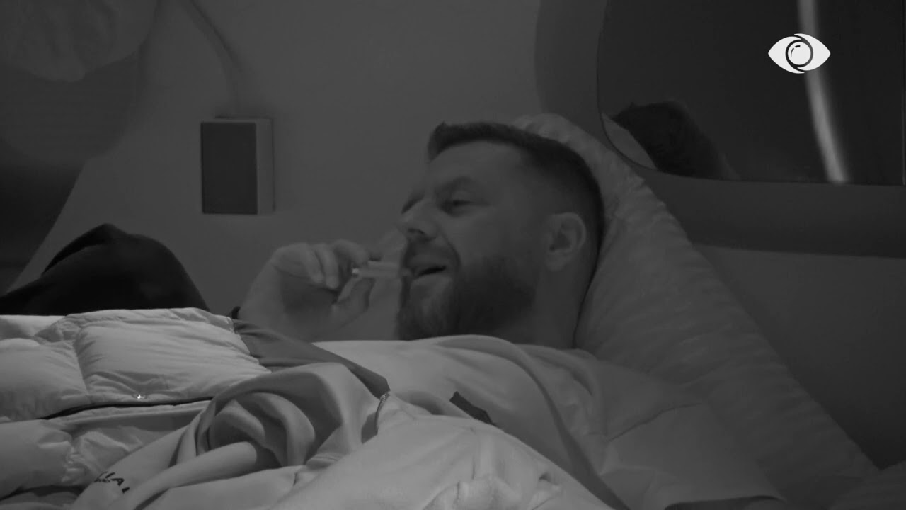 “Tunde bishtin shpejt”/ Mateo-Mirit: Nuk të vjen zor që të të tërheq një vajzë 23-vjeçe me litar…