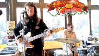 Zack Bramhall Band at the Blues City Deli - How Many More Years