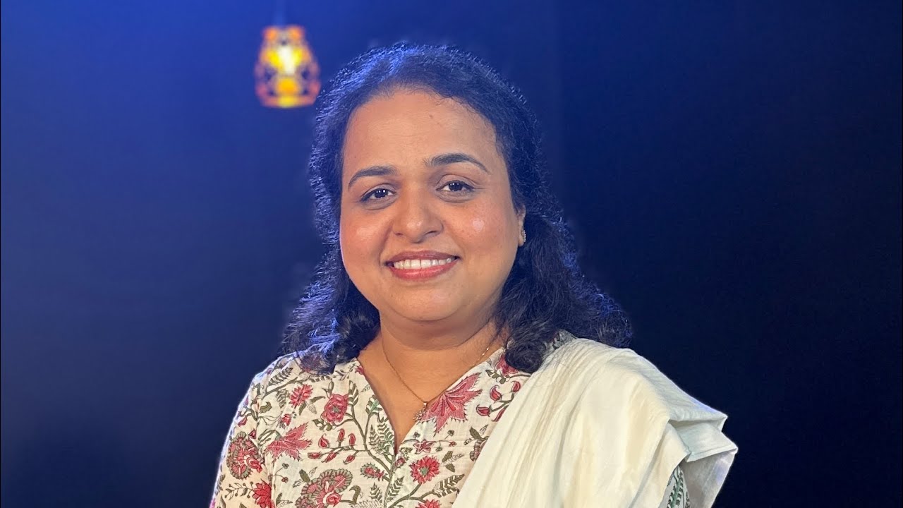 Njan Thakarathirunnath- Mohan  Kanjiramannil / Live singing by Tina Joy