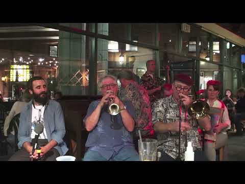 Clint Baker's Cafe Borrone All Stars   "Whenever You're Lonesome Just Telephone Me"