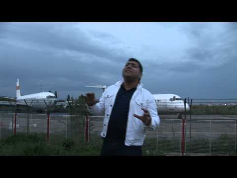 LIVIU PUSTIU - IAR SUNT LA AEROPORT  | Official Video