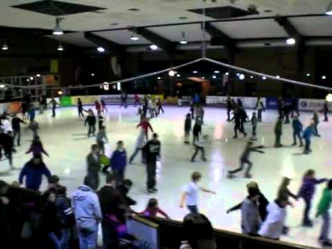 Samstag-Laufzeit 14:00-18:00 Uhr / Kinderdisco