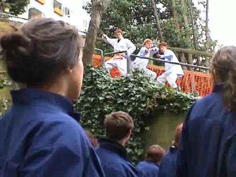 Smiling Buddah Gang - FILM FEST 2005 SNR