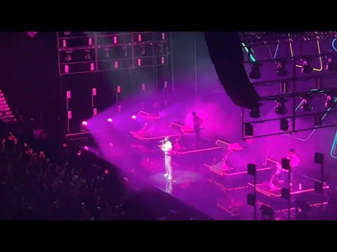 Stromae - Alors On Danse - Live Montreal November 26 2022