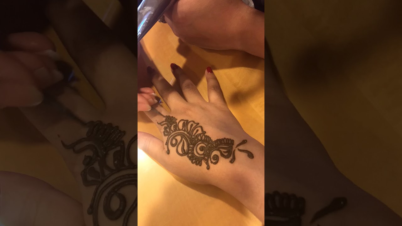 Promotional video thumbnail 1 for Ashu's Henna Art