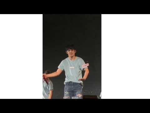 DIAMOND EDGE 2017 Seventeen 1st World Tour in Bangkok(Fancam)