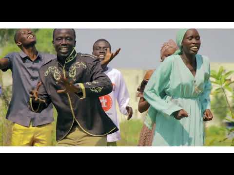 John Chuol Yoa  ( Ci̲ötdu ji̲n kuothdä tekɛ buɔ̲m rɛy cäri) Song of the year, my blessing year