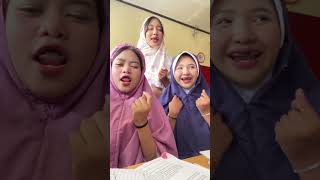 Download lagu WHICH ONE IS THE PRETTIEST GUYS? mp3