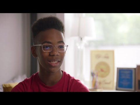 Thumbnail of the video: Marvel's Hero Project Clip: Spectacular Sidney