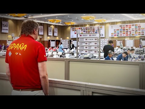 GM Alexei Shirov arrives before his team and checks Team Mongolia