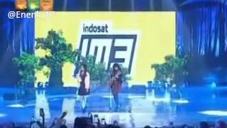 Download lagu Prilly Latuconsina Feat Pia Benci 15 April 2015 mp3