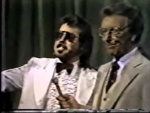 Jimmy Hart clowning - Gets nailed by Tojo Yamamoto (1981) Classic Memphis Wrestling Heels
