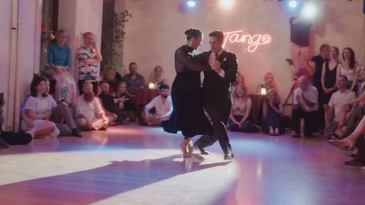 Alexa Yepes & Edwin Espinosa - 3/4