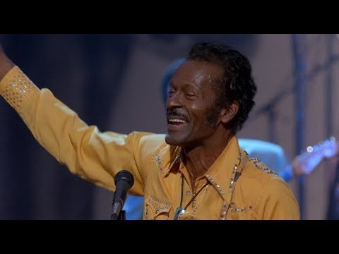 Chuck Berry (w/Linda Ronstadt) - Back In The USA (Live)