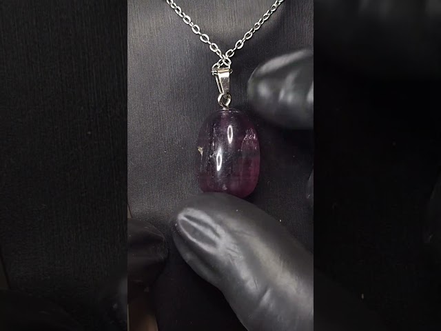 اكسسوار تعليقة حجر فلورايت طبيعي مفحوص و موثق بشها...