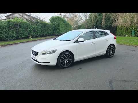 2014 Volvo V40 2014 Petrol 1.6 Automatic - Image 2