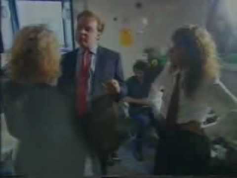 Medinner s4 ep11 clip -  "Dirty Dancer"