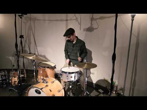 Steve Maxwell Vintage Drums - SPECIAL CUSTOM Gretsch 6.5x14" USA Custom 45 Degree Edges Silver Mist!