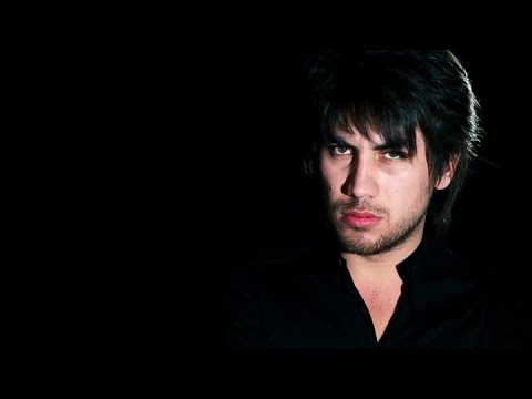 Ahad Qayum Aristokratlar bilan urushib ketti !