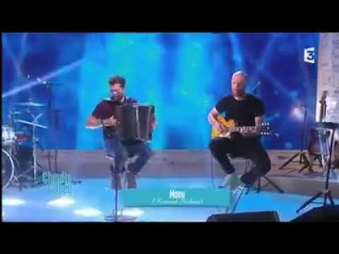 Claudio capeo reprend manu de Renaud