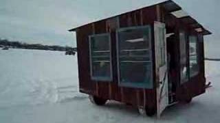 preview picture of video 'Ice Shanty on Medicine Lake'