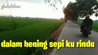 Download lagu Titip Rindu Buat Ayah - Ebiet G Ade Story WA 30 detik mp3