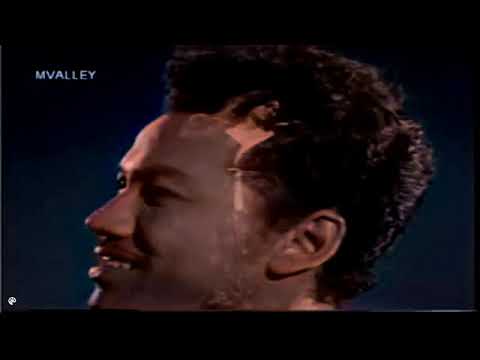 Bulan Dan Juga Angin -P Ramlee, Normadiah Panggilan Pulau (1954)