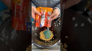 Made colorful popcorn from normal grains. 🍿#shortsvideo