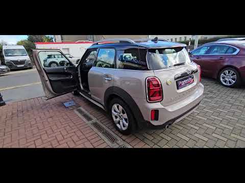 Mini Cooper COUNTRYMAN E ALL4 CLA CLASSIC AUTOMATI - Image 2