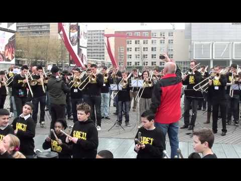 Slide Factory 2011 - outside (part1)