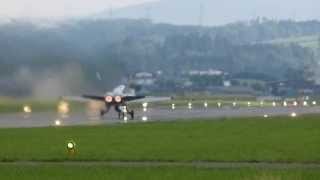 preview picture of video 'Emmen Airbase 2013: 16 Swiss Hornet afterburners at take-off'