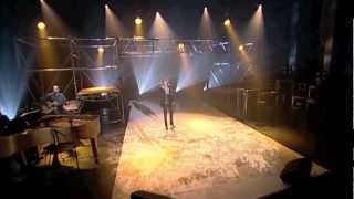 Musik-Video-Miniaturansicht zu S'entendre dire je t'aime Songtext von Eliane Dambre