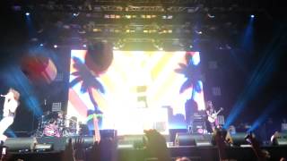 LMFAO - I&#39;m In Miami Bitch (Live at Stadium Live, 08.12.12)