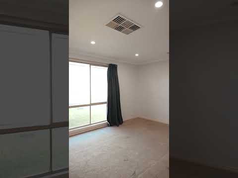 3 Carter Road, Melton, VIC 3337, 3 slaapkamers, 2 badkamers, House