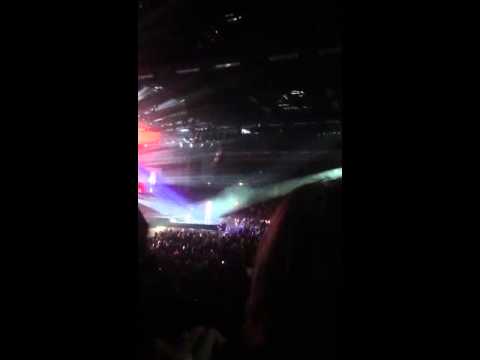 Christopher maloney brighton centre 2013. (29th jan)