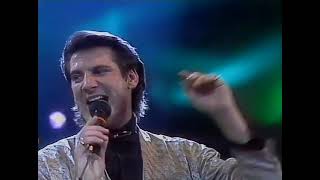 Spandau Ballet - Round And Round (live)