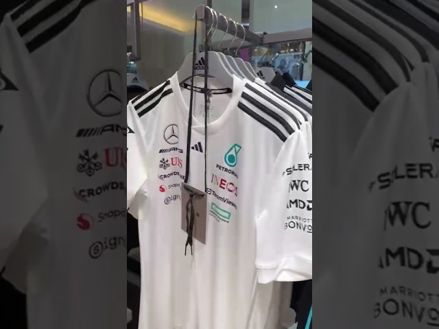 Vídeo relacionado con adidas Uomo Mercedes - AMG Petronas Formula 1 Team Driver Jersey, Black, M