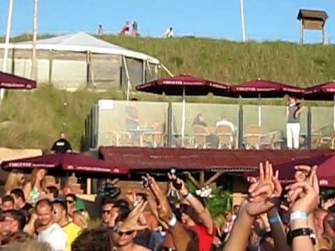 Leon Bolier Luminosity Beach Festival