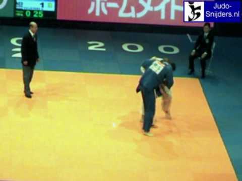 Judo 2009 Rotterdam: Mikhaylin (RUS) - Vuijsters (NED) [+100kg].