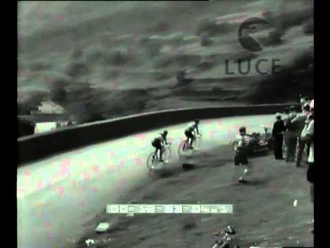 Zucconelli wins the VI GR. Pr. Pirelli