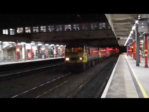 90046/90049 4m11 Coatbridge - Crewe liner, 31st August 2021