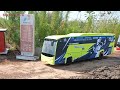 MOBIL TRUK TRONTON FUSO HINO 500 DAN BUS PARIWISATA BERSIMPANGAN DAN TERGULING DI JEMBATAN